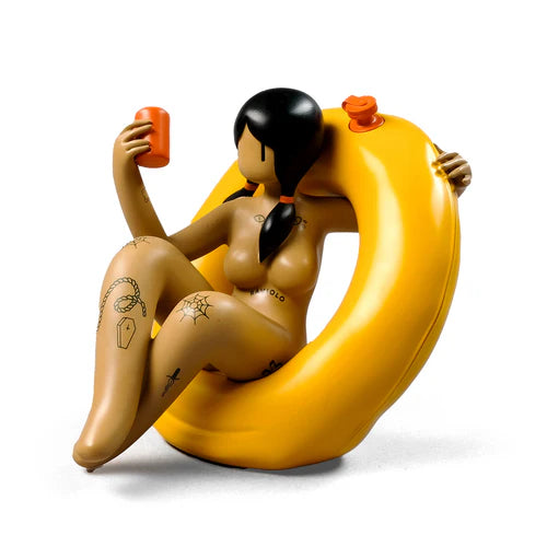 Tubular Babe - Limited Edition figurine